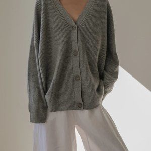 Jenni Kayne 100 percent Cashmere cacoon sweater size S